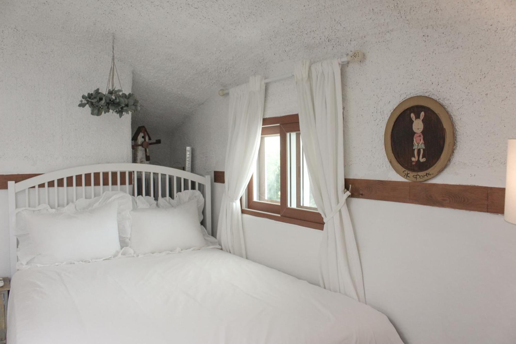 Country House Exclamation Mark & Comma Namhae Ngoại thất bức ảnh